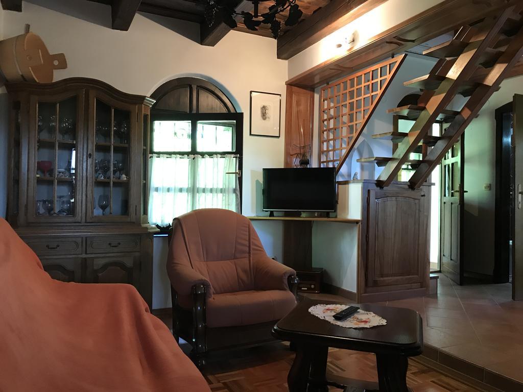 Wine & Nature & Tour Zgornji Leskovec Екстериор снимка